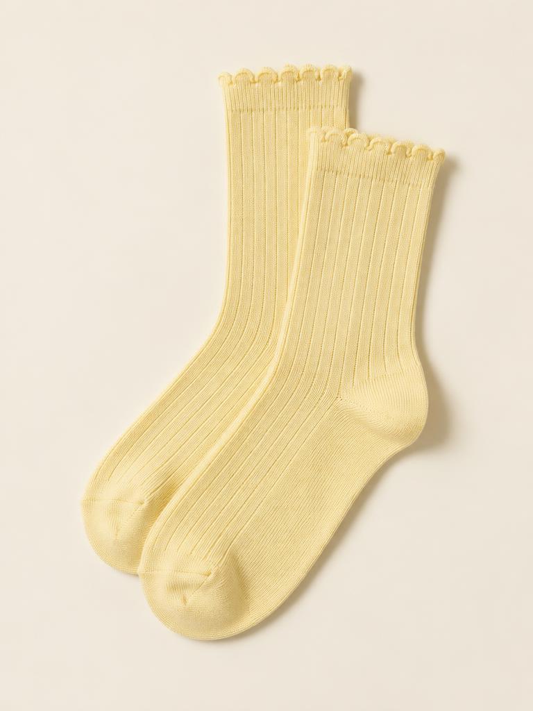 The Edge socks, fine rib with a scalloped trim.